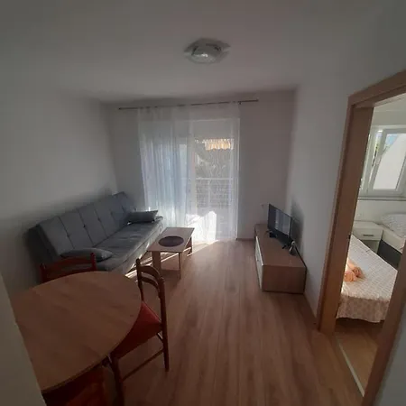 Carlos Apartman Selce